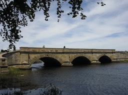 The bridge at Ross